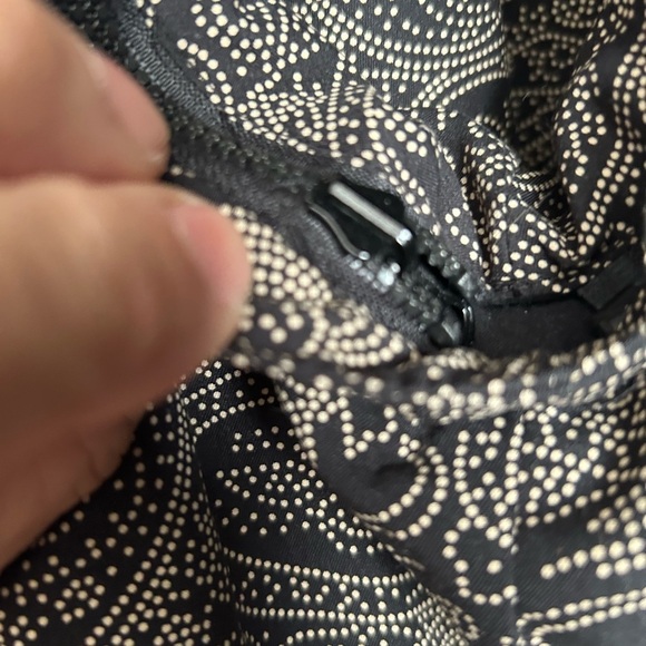 DASH jacket black with a patterned inside- size 16- zipper, pockets - and more - Picture 2 of 10